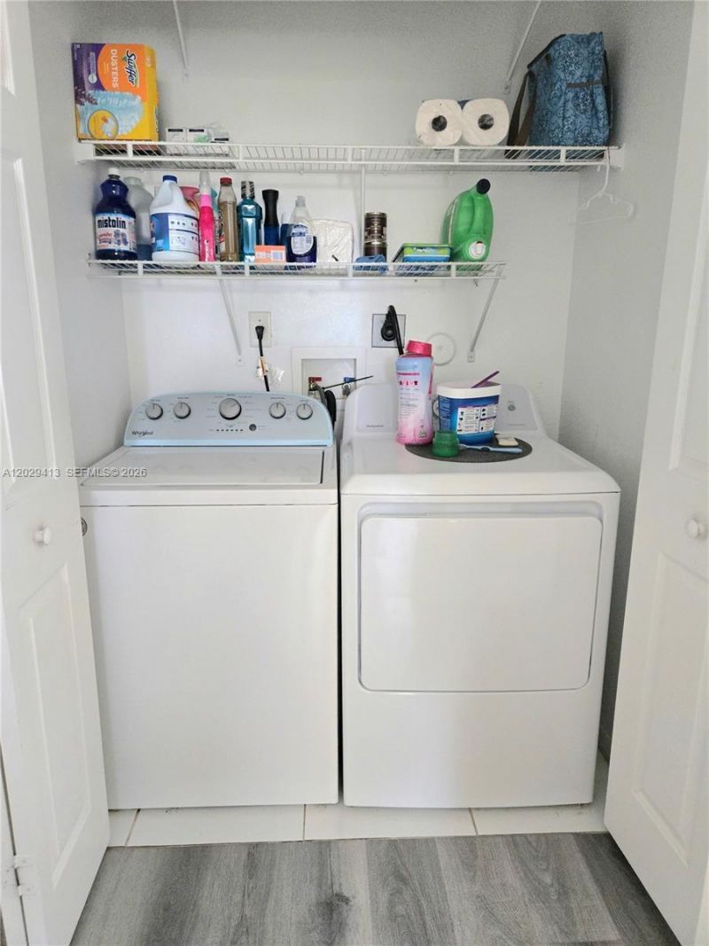 6972 NW 179th St , Unit 108-4, Hialeah, FL 33015 Photo