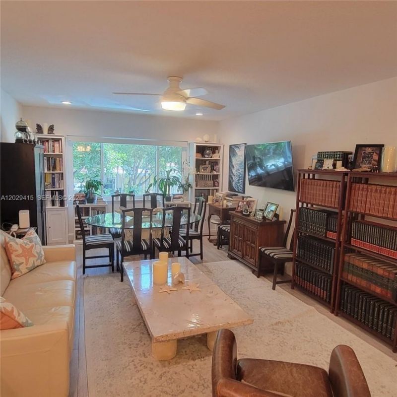 2210 NE 56th Pl, Unit 123, Fort Lauderdale, FL 33308 Photo