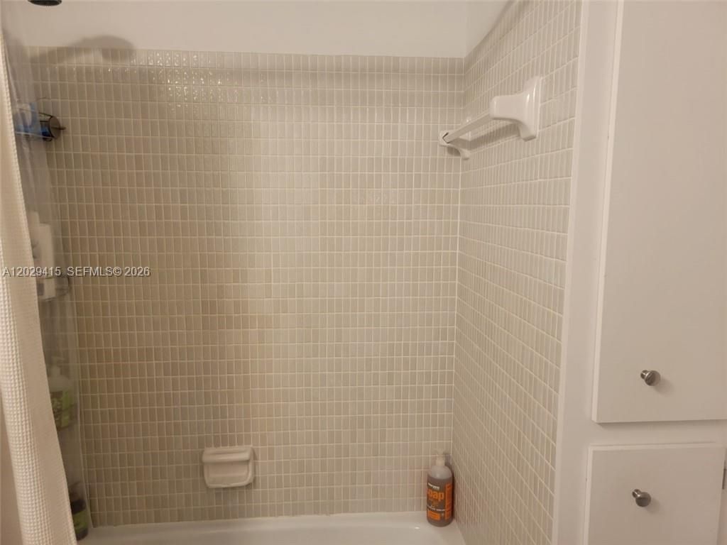 2210 NE 56th Pl, Unit 123, Fort Lauderdale, FL 33308 Photo