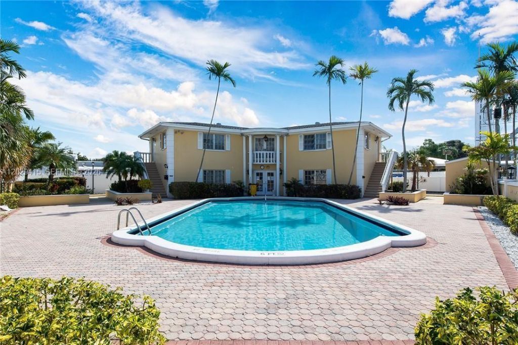 2210 NE 56th Pl, Unit 123, Fort Lauderdale, FL 33308 Photo
