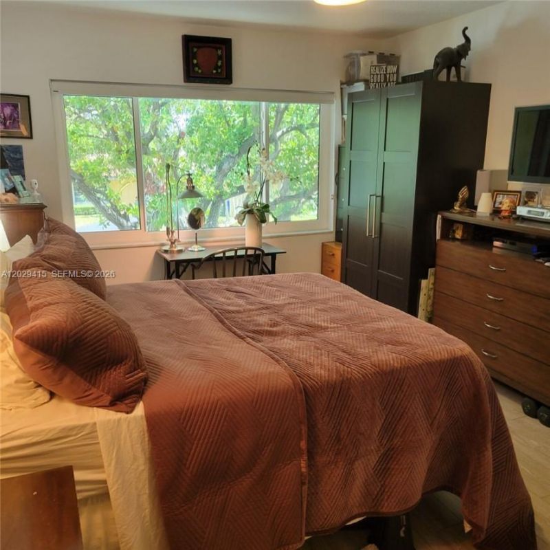 2210 NE 56th Pl, Unit 123, Fort Lauderdale, FL 33308 Photo
