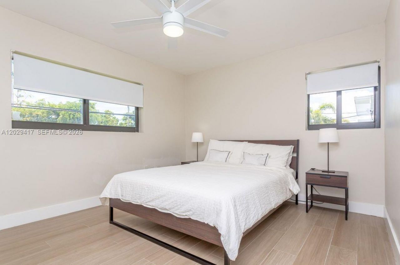 800 S Dixie Hwy 202 Hwy, Unit 202, Coral Gables, FL 33146 Photo