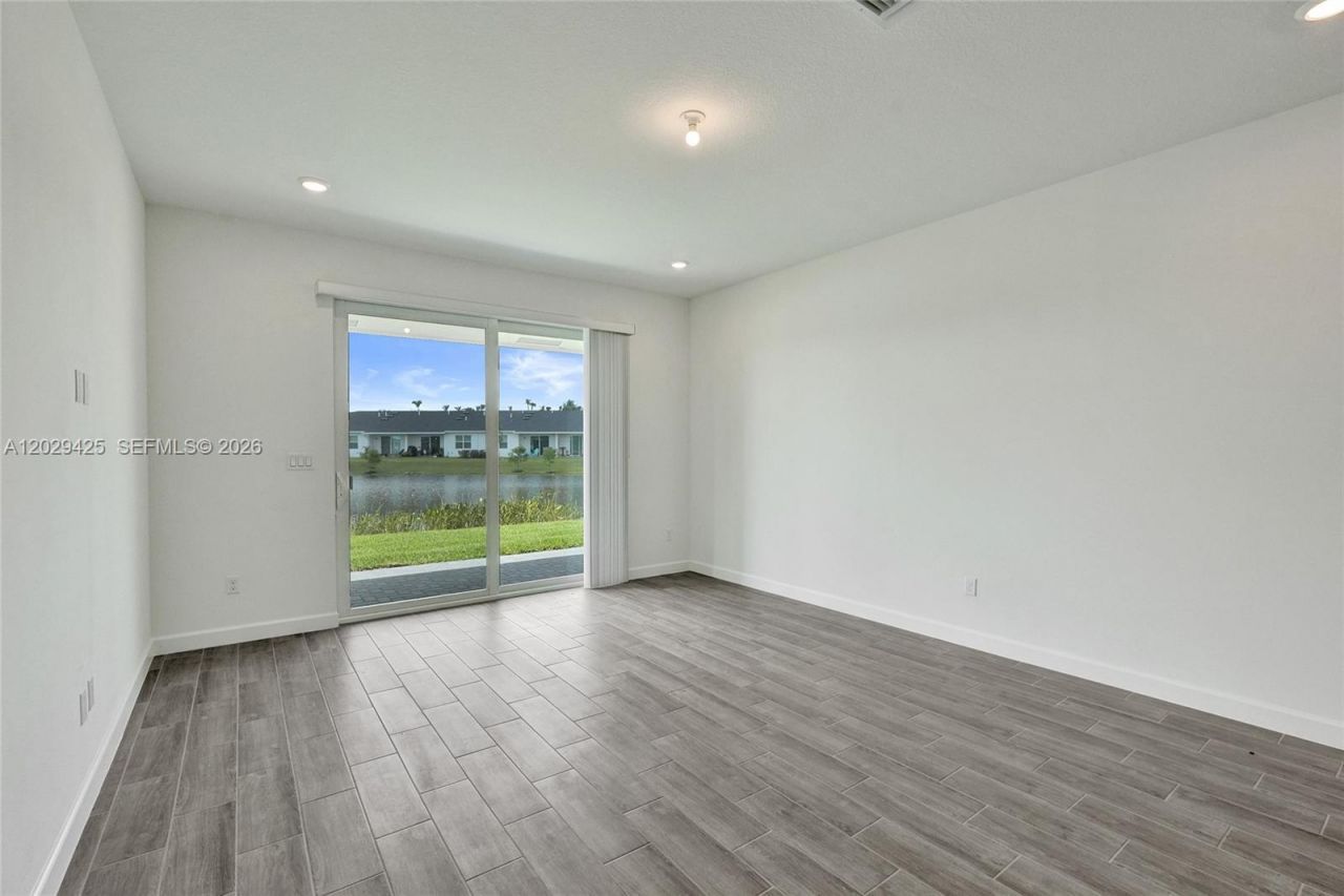 3777 Harborside Ave , Fort Pierce, FL 34946 Photo
