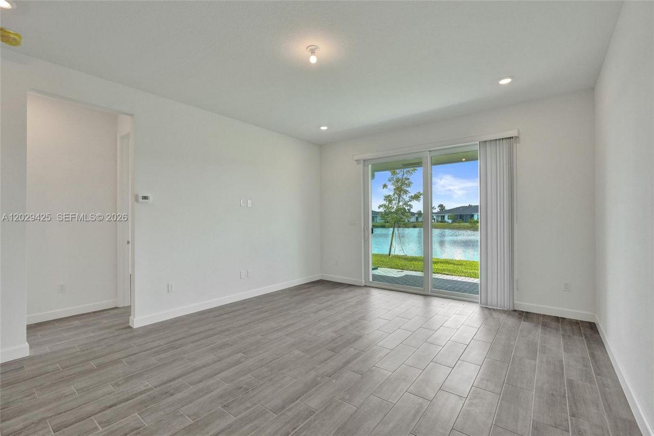 3777 Harborside Ave , Fort Pierce, FL 34946 Photo