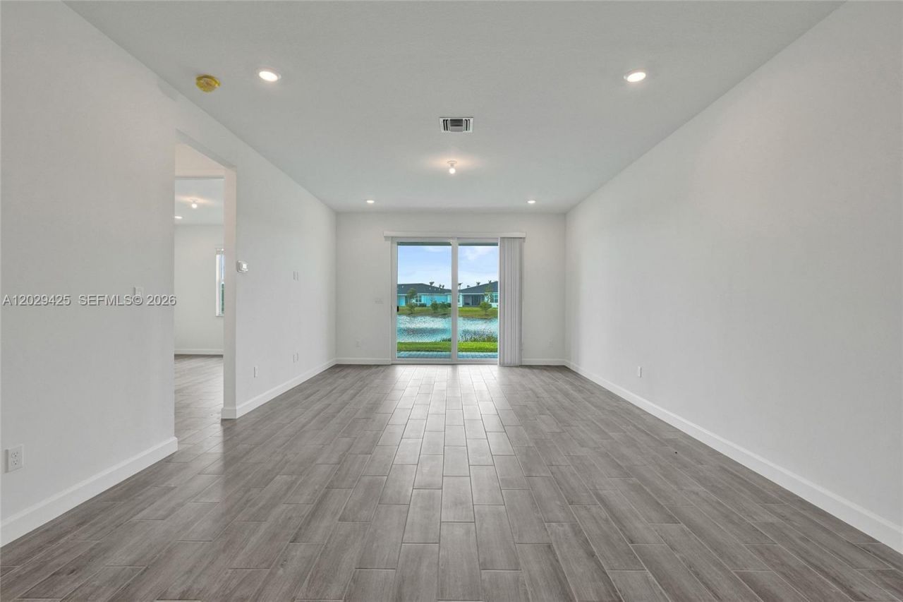 3777 Harborside Ave , Fort Pierce, FL 34946 Photo