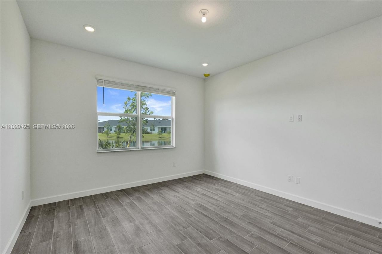 3777 Harborside Ave , Fort Pierce, FL 34946 Photo