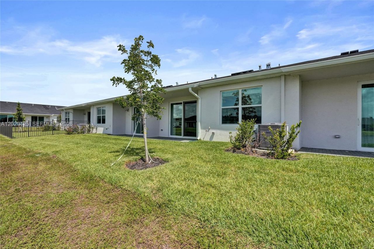 3777 Harborside Ave , Fort Pierce, FL 34946 Photo