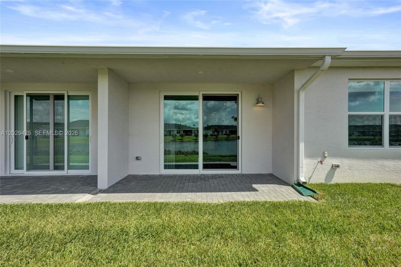 3777 Harborside Ave , Fort Pierce, FL 34946 Photo
