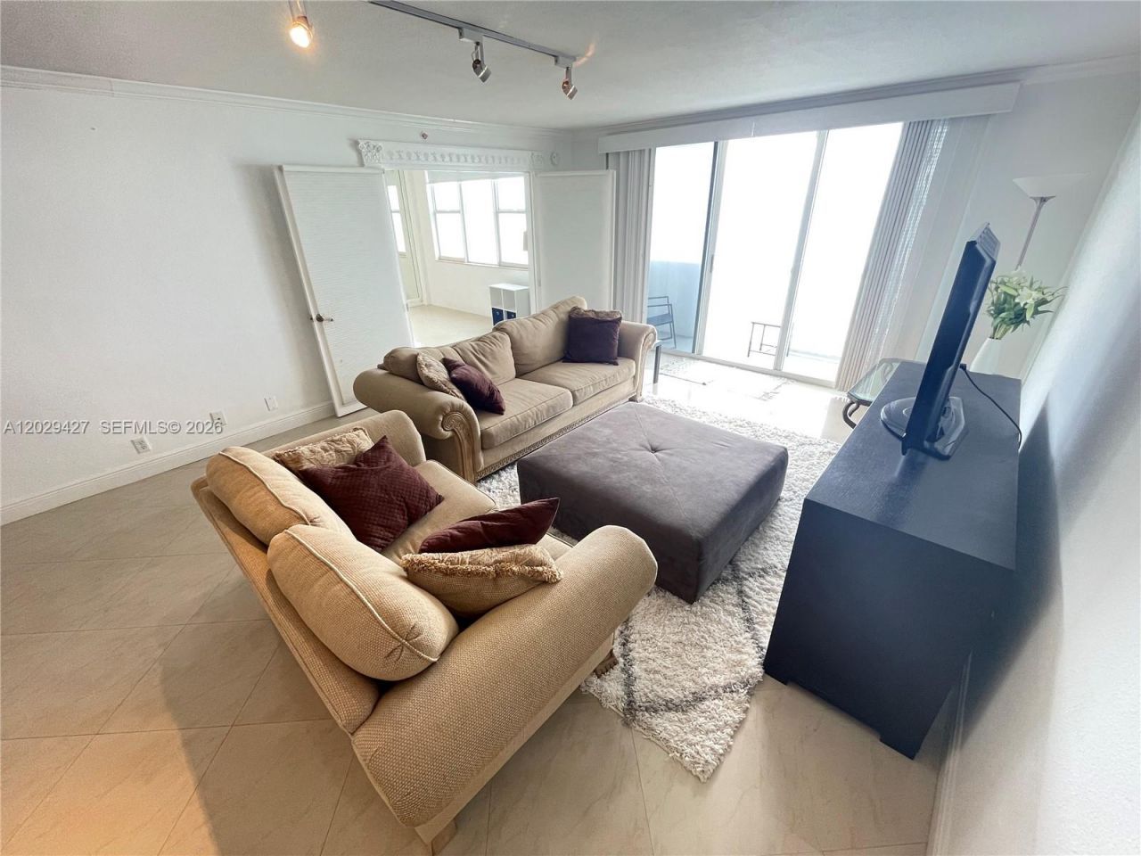 9195 Collins Ave, Unit 1001, Surfside, FL 33154 Photo