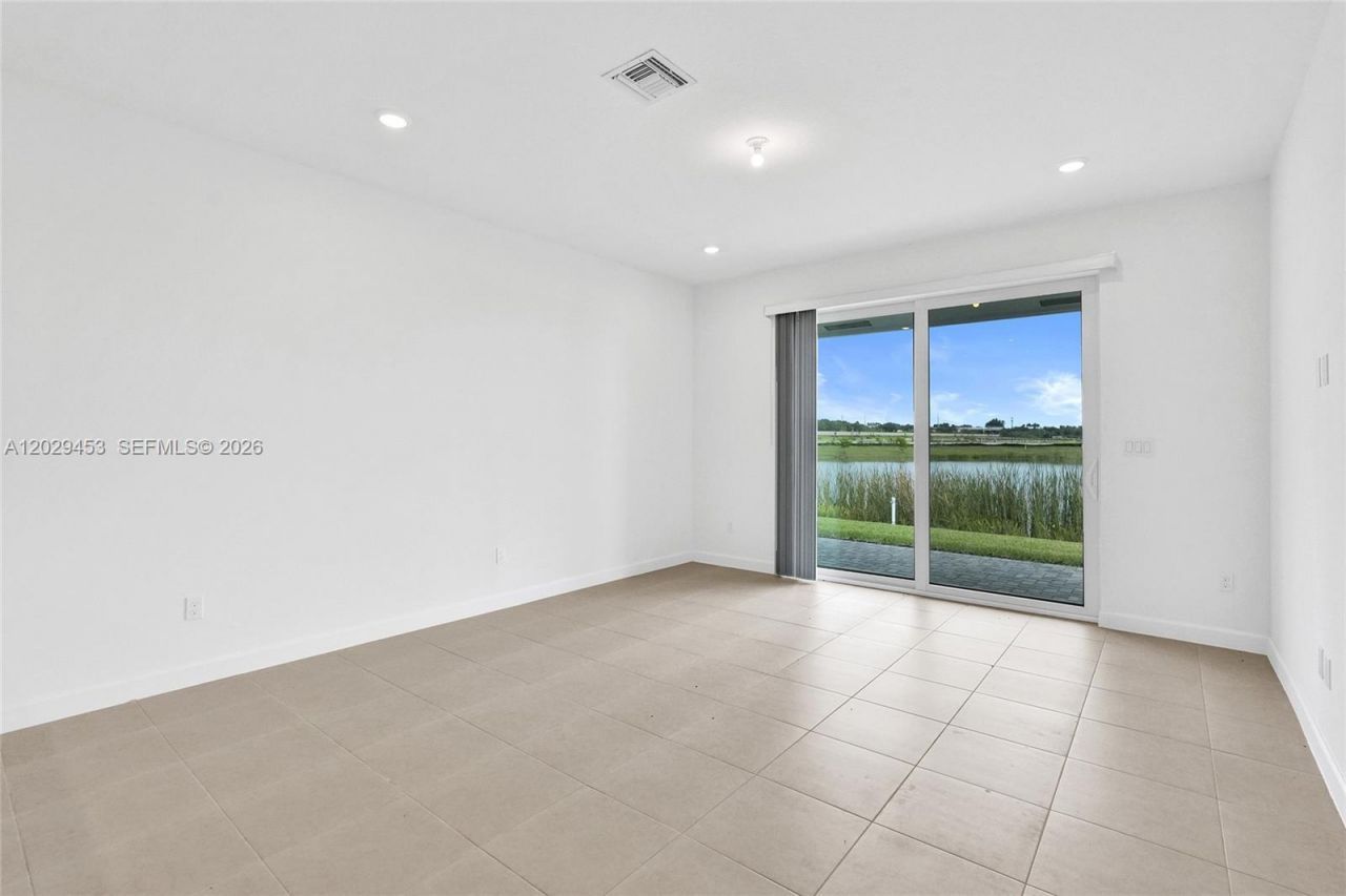 3766 Harborside Ave , Fort Pierce, FL 34946 Photo