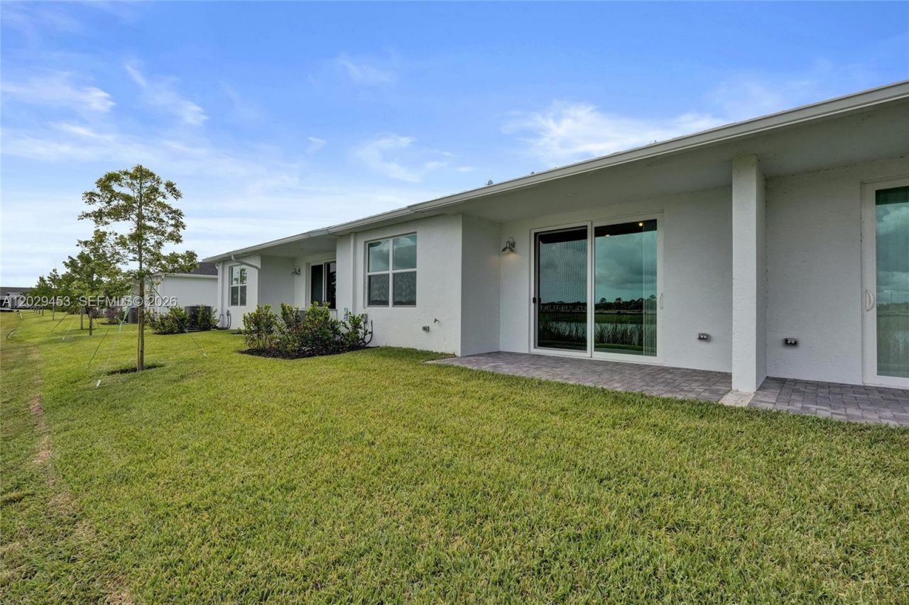 3766 Harborside Ave , Fort Pierce, FL 34946 Photo