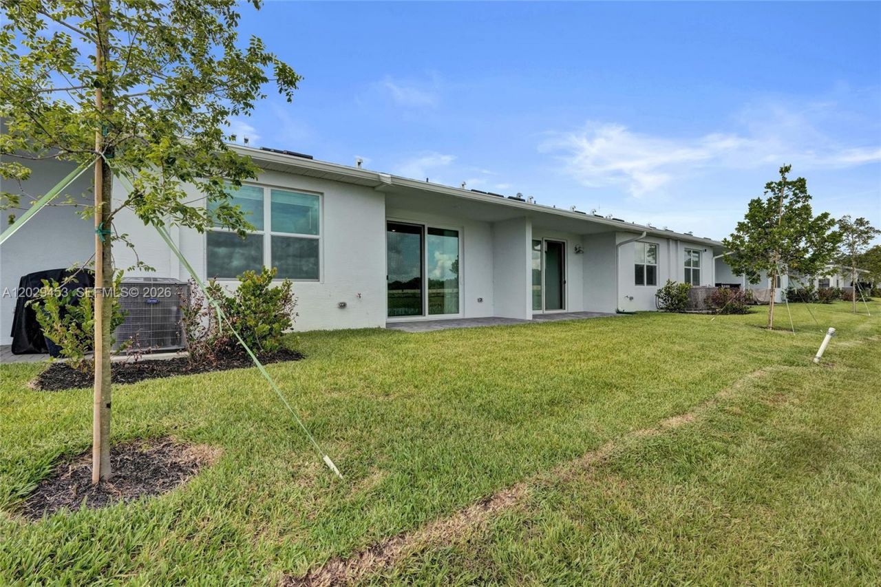 3766 Harborside Ave , Fort Pierce, FL 34946 Photo