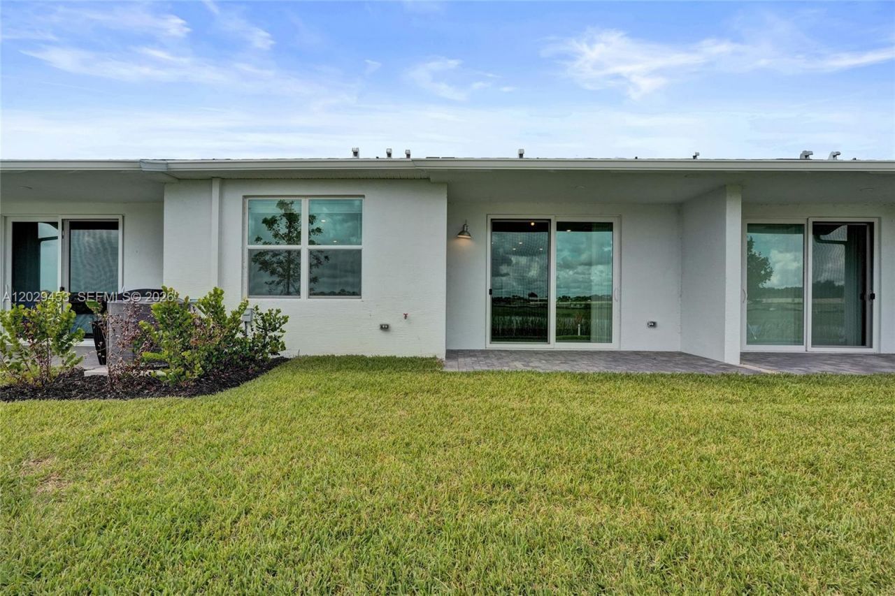 3766 Harborside Ave , Fort Pierce, FL 34946 Photo