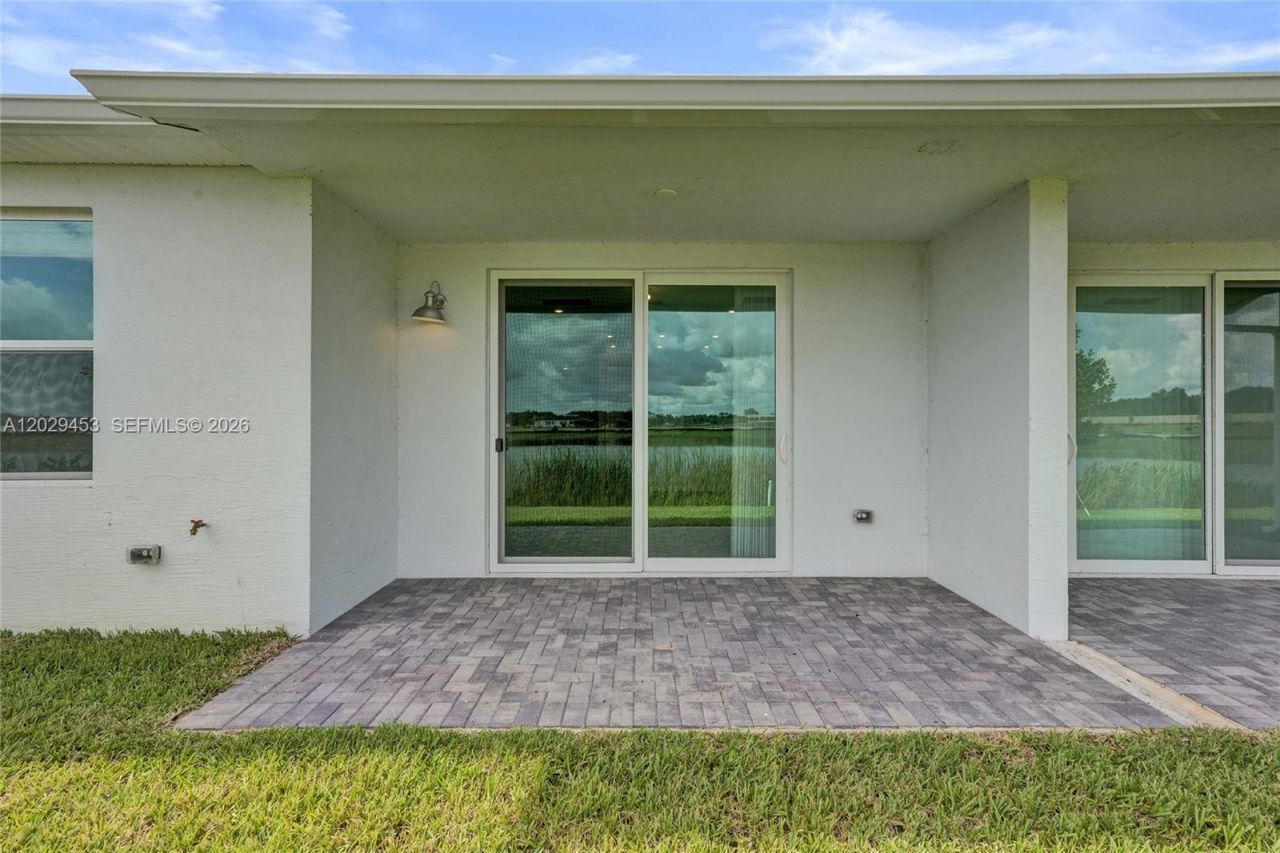 3766 Harborside Ave , Fort Pierce, FL 34946 Photo