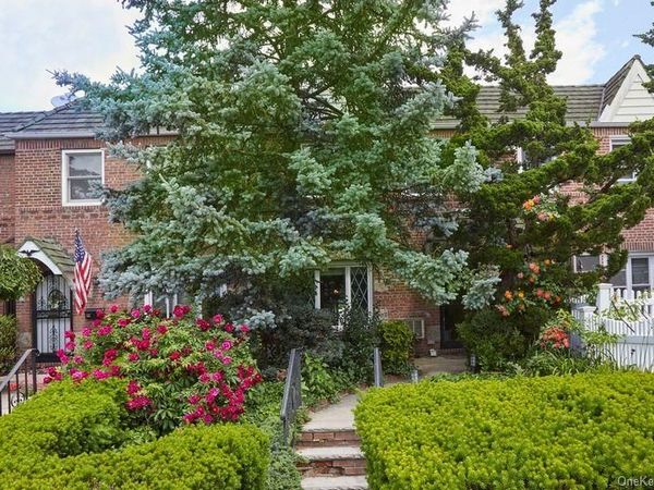 6157 77th Place , Middle Village, NY 11379