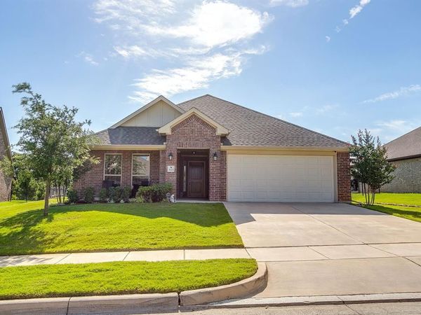 3113 Arbor View Drive, Burleson, TX 76028