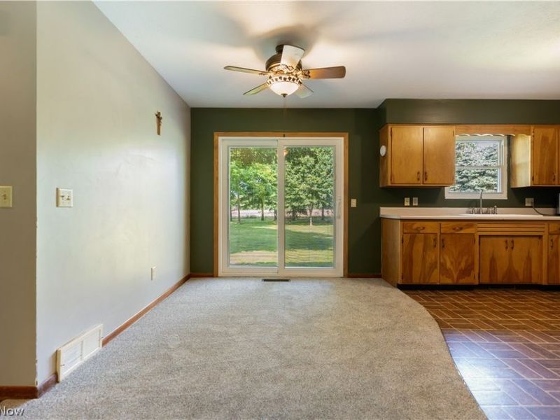 7505 Ivydale Avenue NW, North Canton, OH 44720 Photo 12