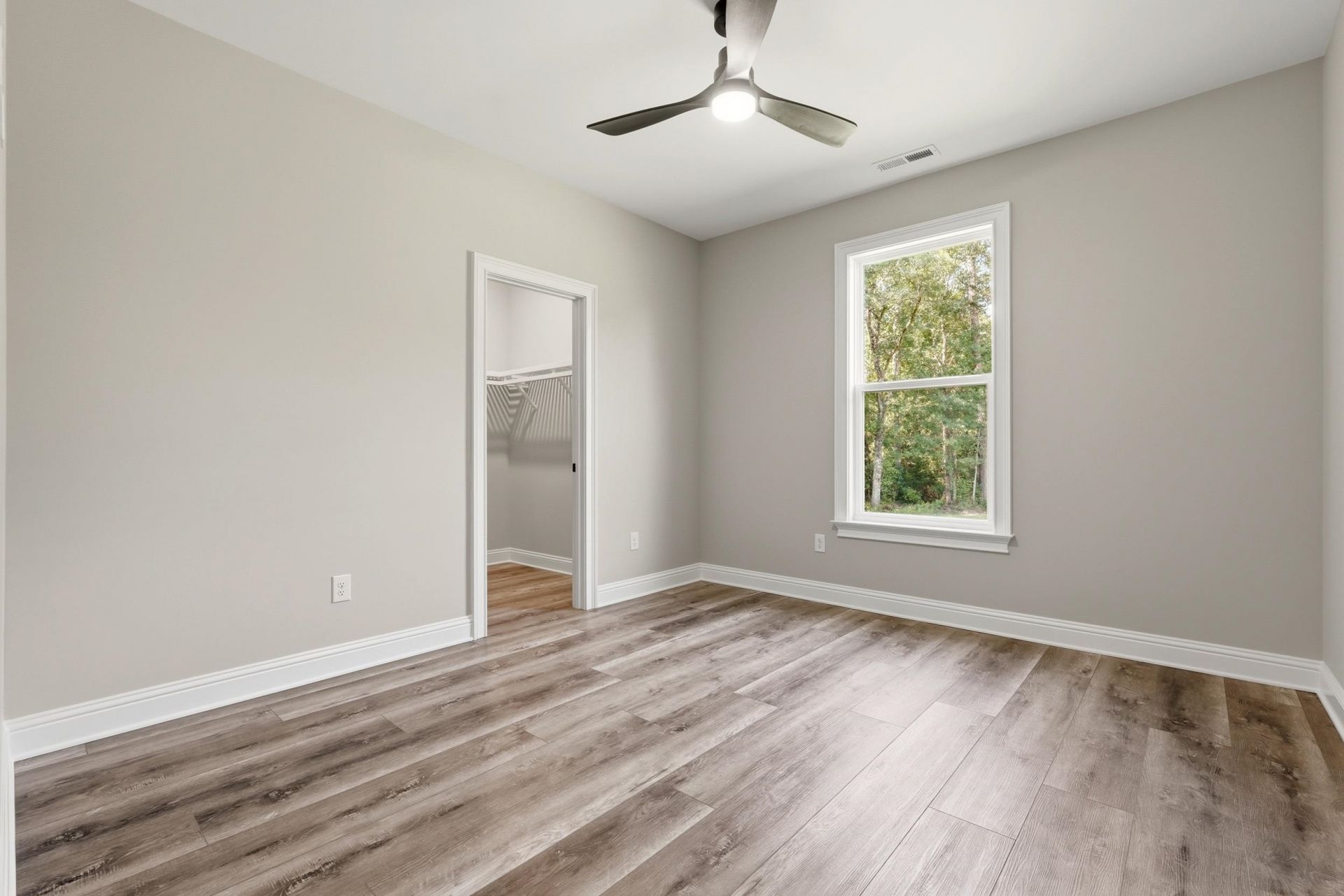 8032 Old Reaves Ferry Rd. Photo 27