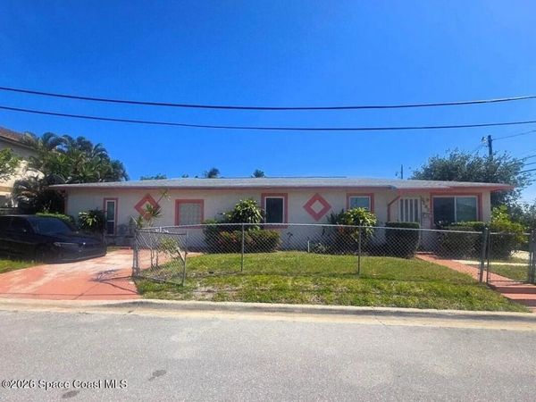 1585 W 36th Street , Riviera Beach, FL 33404