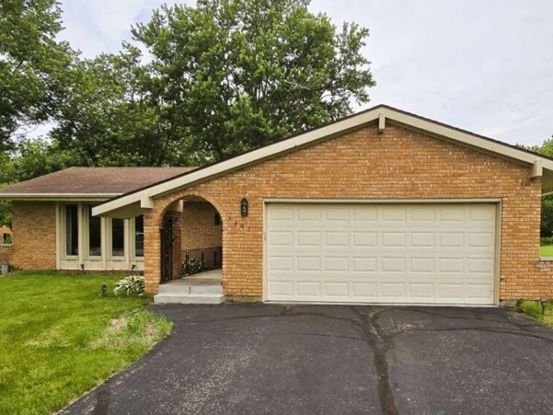 6407 Floyd Drive, Springfield, OH 45502 Photo 2