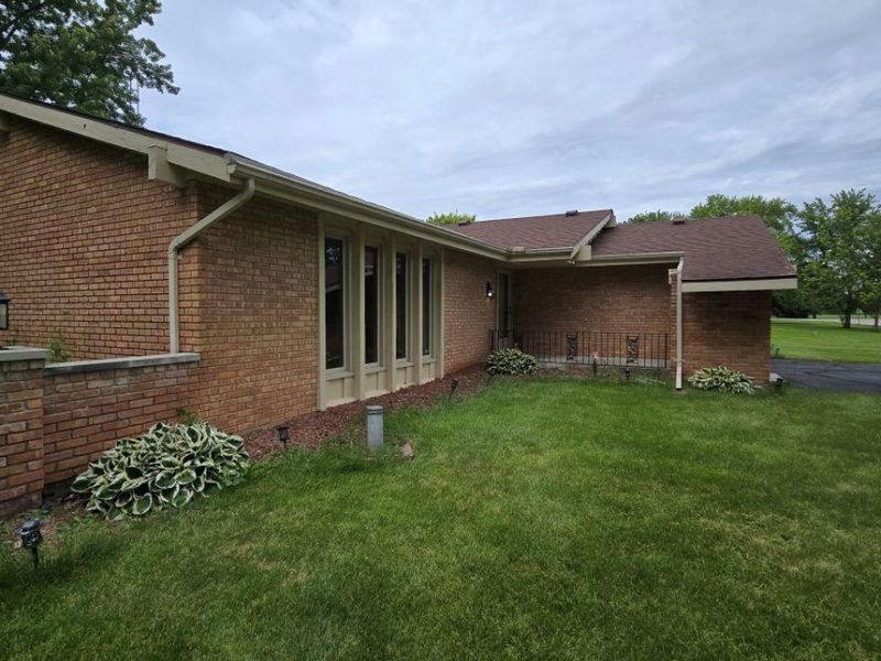 6407 Floyd Drive, Springfield, OH 45502 Photo 4