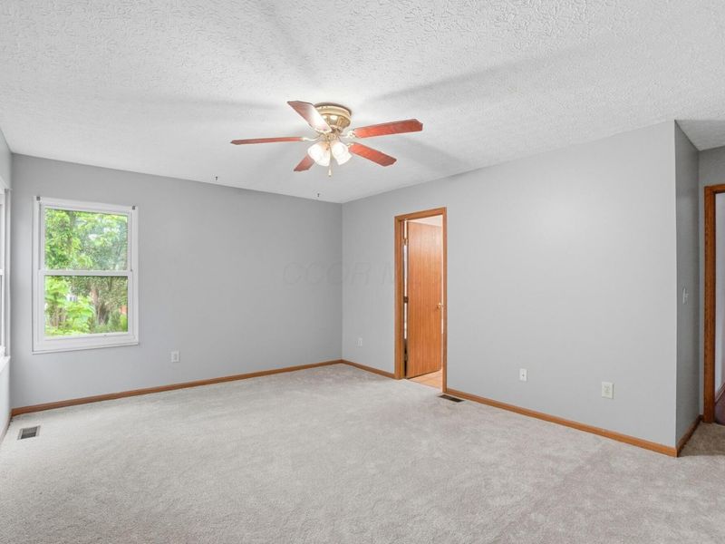 8360 Priestley Drive , Reynoldsburg, OH 43068 Photo 19