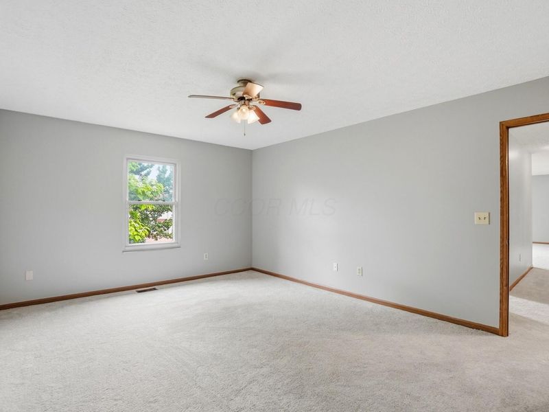 8360 Priestley Drive , Reynoldsburg, OH 43068 Photo 35