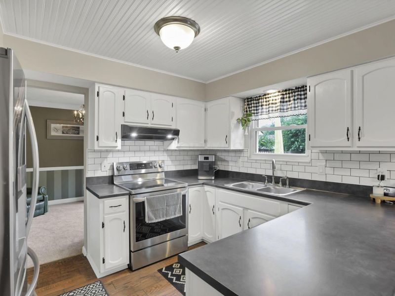 7687 Foxboro Court , Columbus, OH 43235 Photo 15