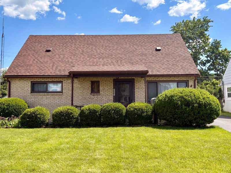 3321 Eakin Road , Columbus, OH 43204 Photo 1