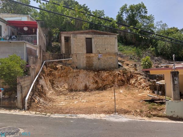 00617 COMM ANGOSTURA, BO GARROCHALES, Barceloneta, PR 00617