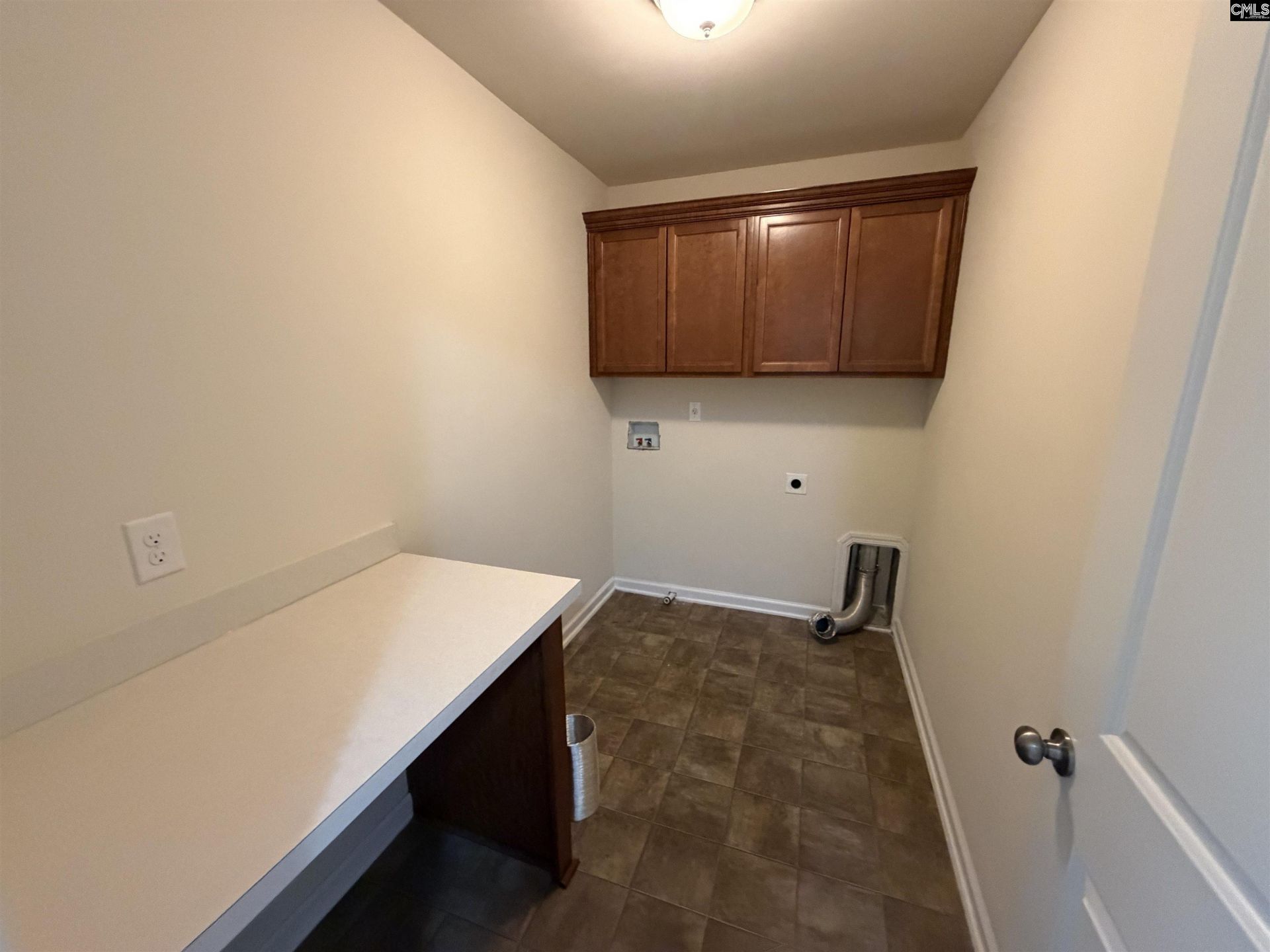 133 Drakewood Drive  Photo 11