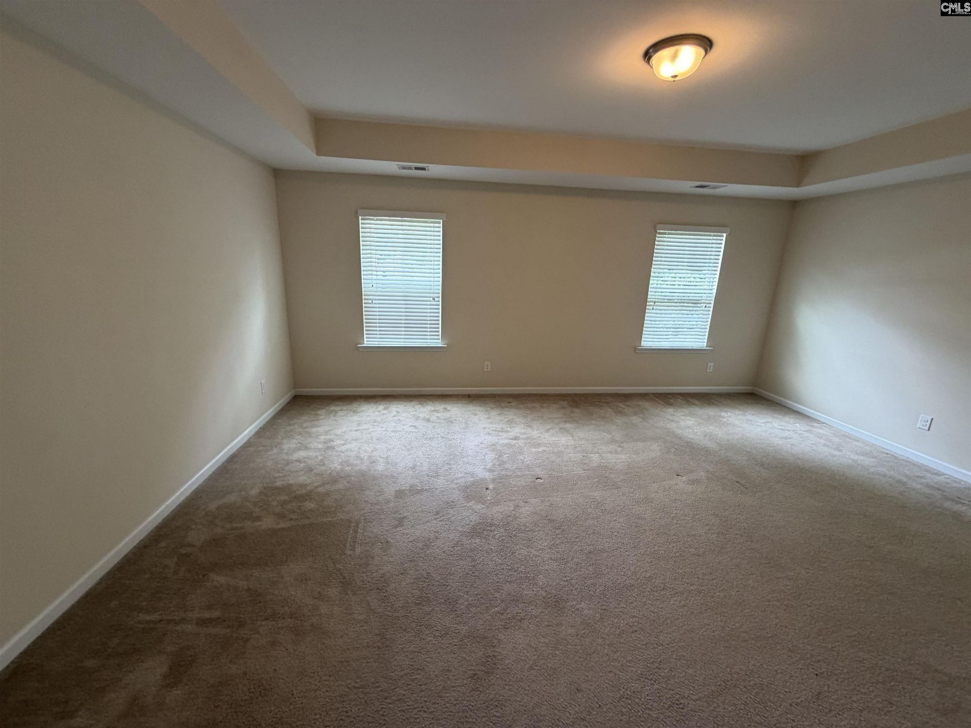 133 Drakewood Drive  Photo 12