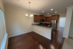 133 Drakewood Drive  photo 4