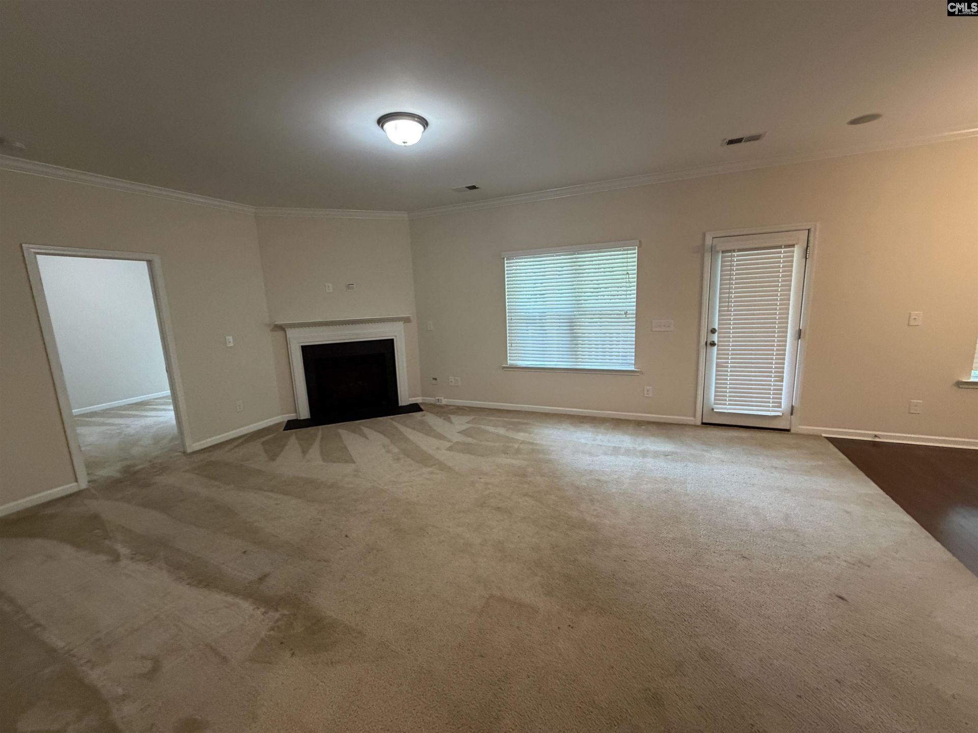 133 Drakewood Drive  Photo 4