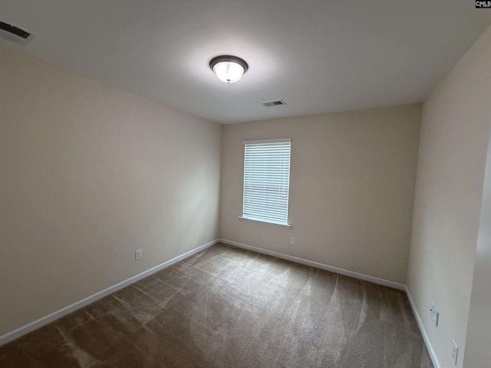 133 Drakewood Drive  Photo 9