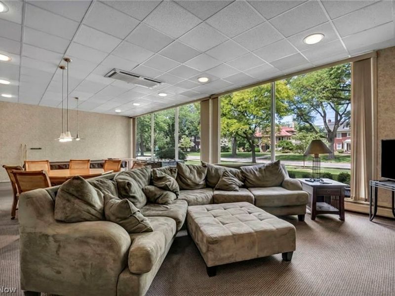 10301 Lake Avenue , Unit 506, Cleveland, OH 44102 Photo 38
