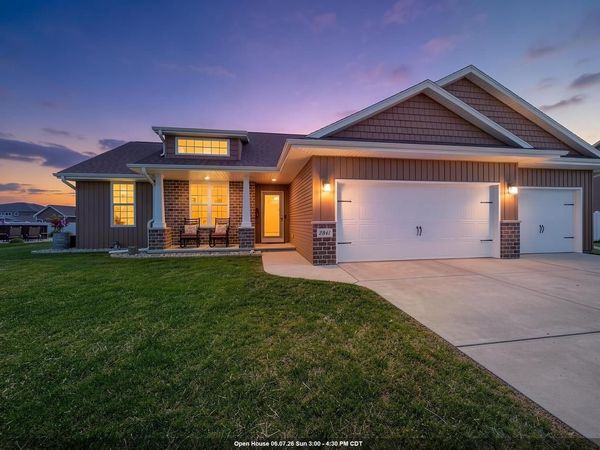 2841 TAMBOUR TRAIL, De Pere, WI 54115