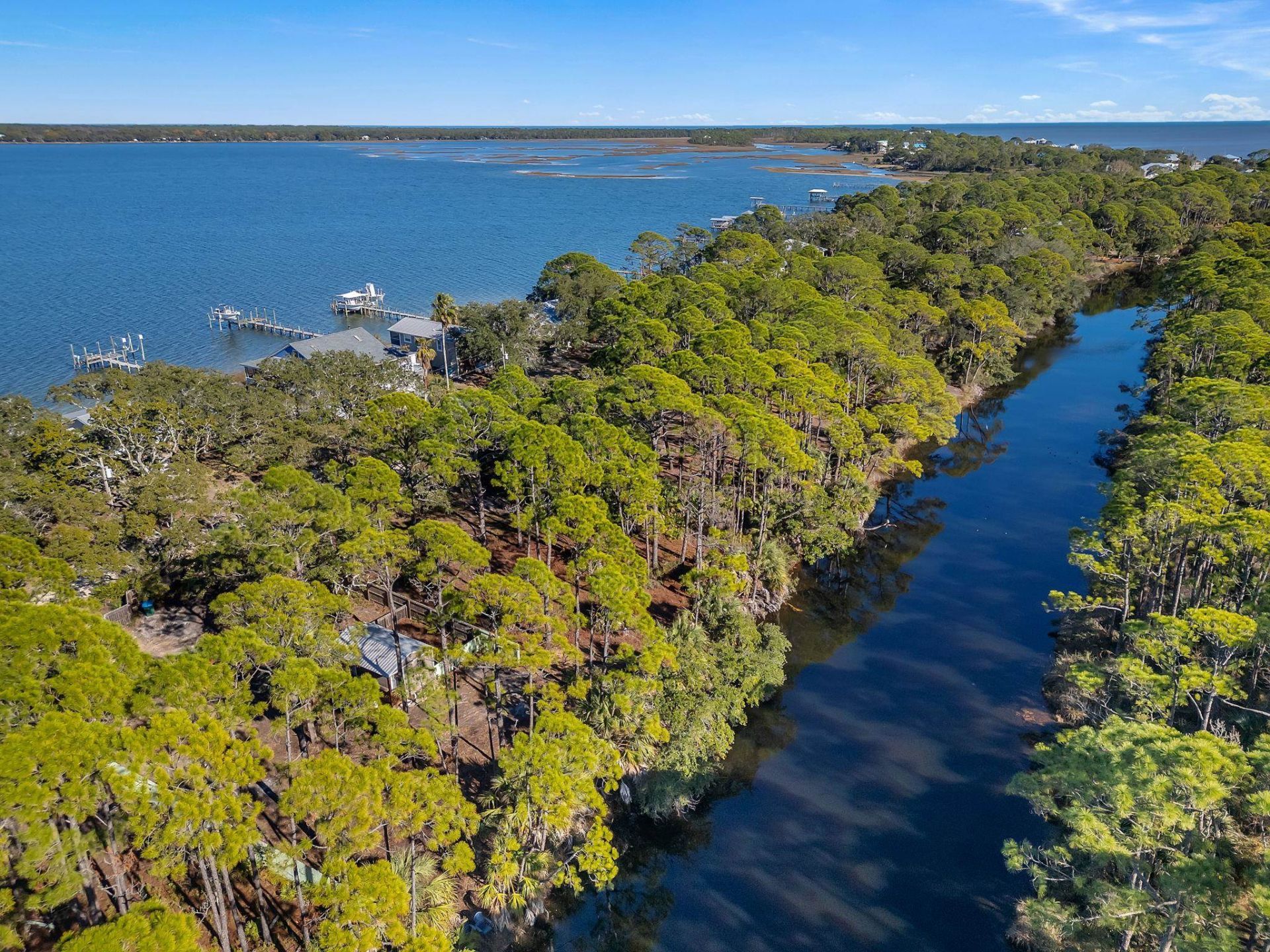 202 Harbor Circle , Alligator Point, FL 32346 Photo