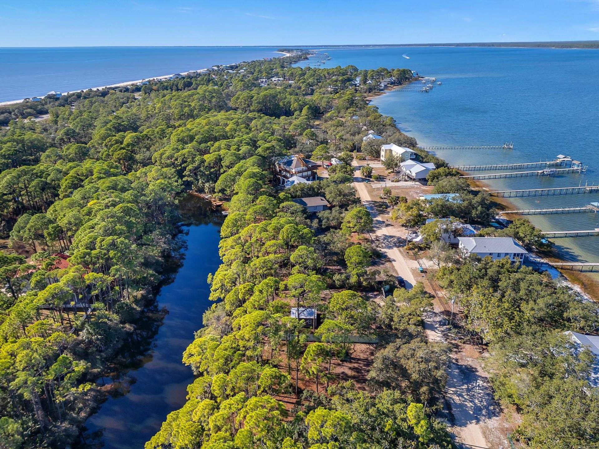 202 Harbor Circle , Alligator Point, FL 32346 Photo