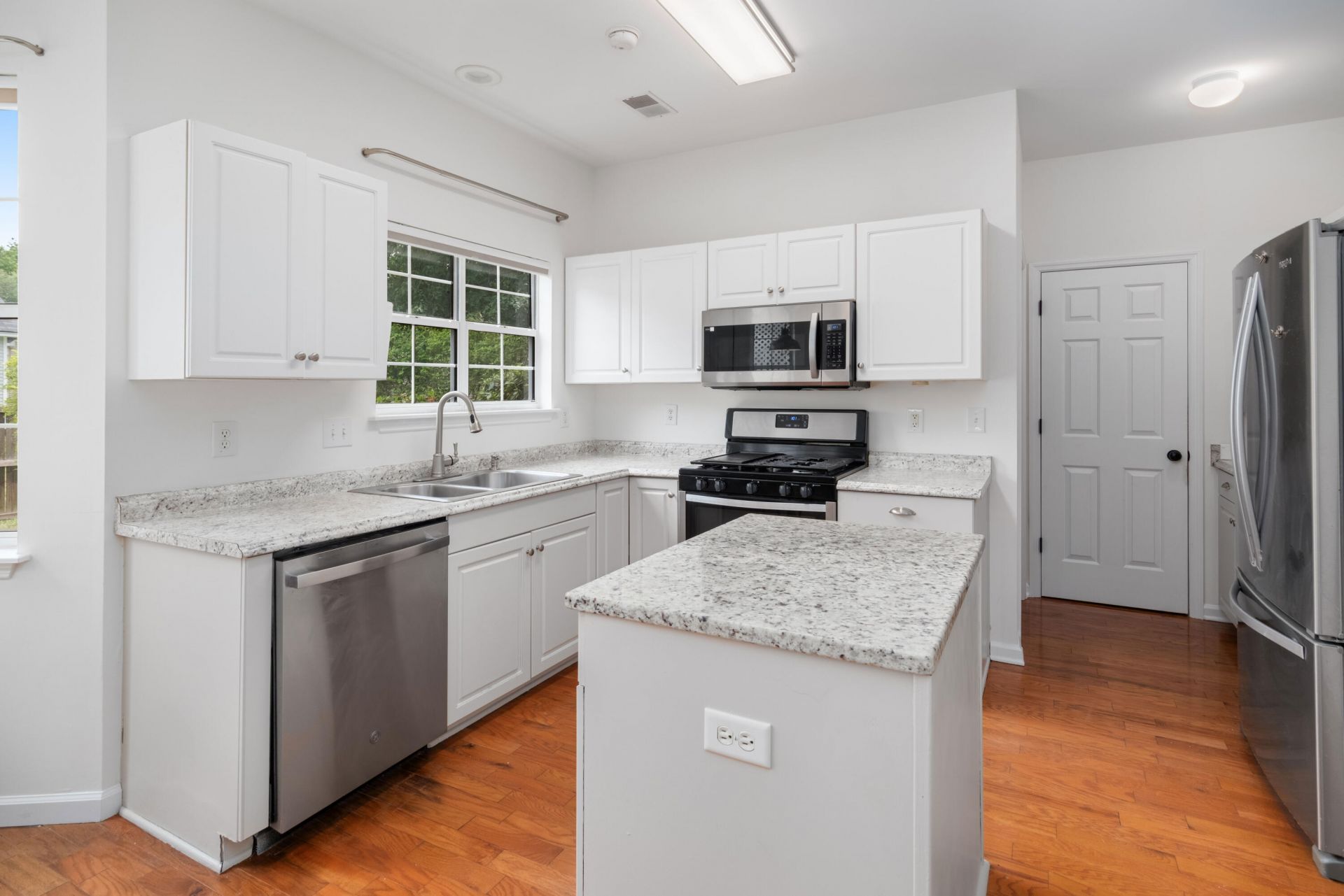 8705 Birnam Court Photo 11