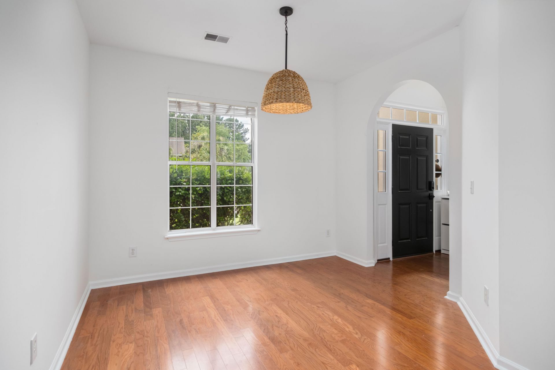 8705 Birnam Court Photo 18
