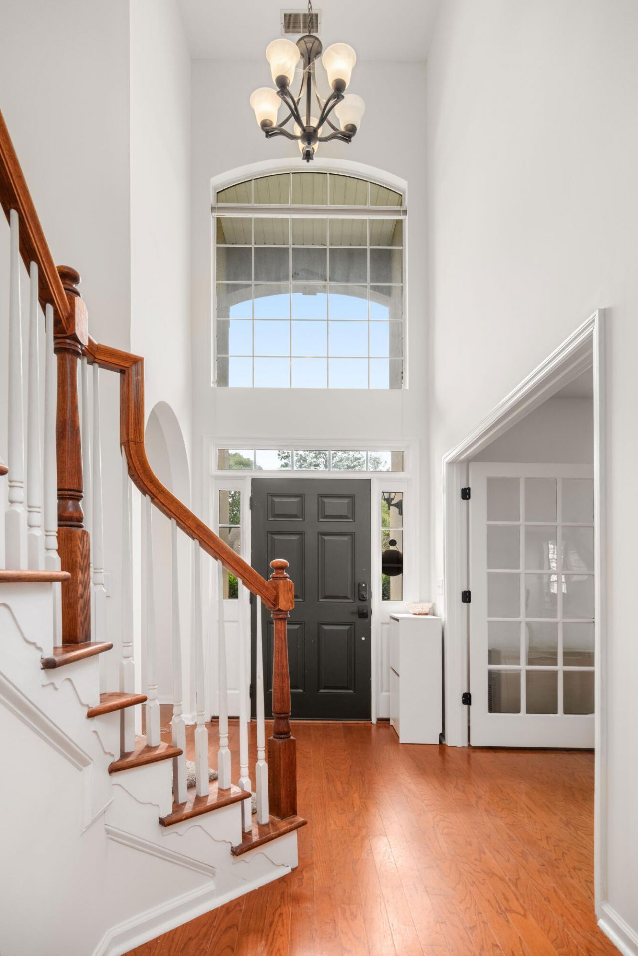 8705 Birnam Court Photo 4