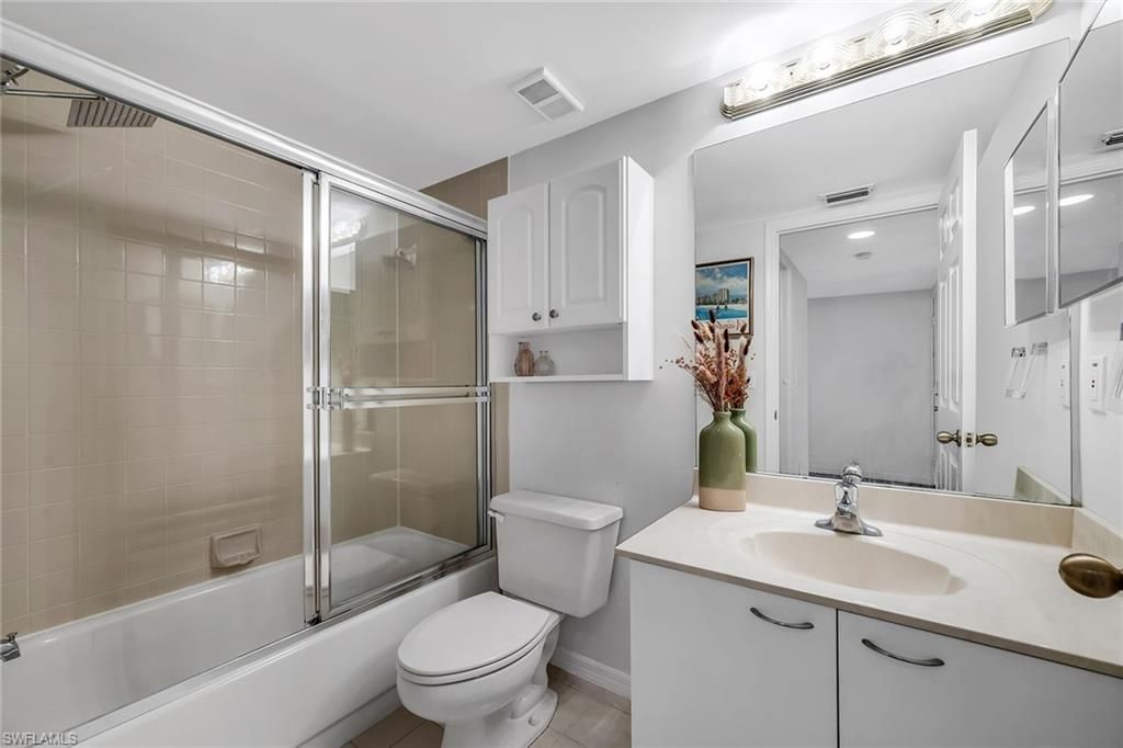 208 Furse Lakes Cir , Unit D6, Naples, FL 34104 Photo