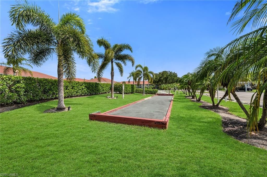 208 Furse Lakes Cir , Unit D6, Naples, FL 34104 Photo