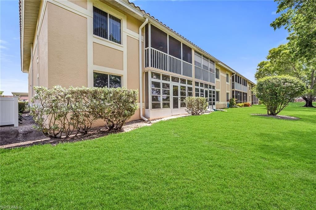 208 Furse Lakes Cir , Unit D6, Naples, FL 34104 Photo