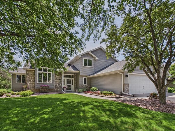 3509 92nd Avenue N, Brooklyn Park, MN 55443