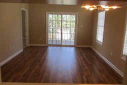 2060 Cross Gate Blvd. photo 4