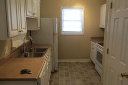 2060 Cross Gate Blvd. photo 4