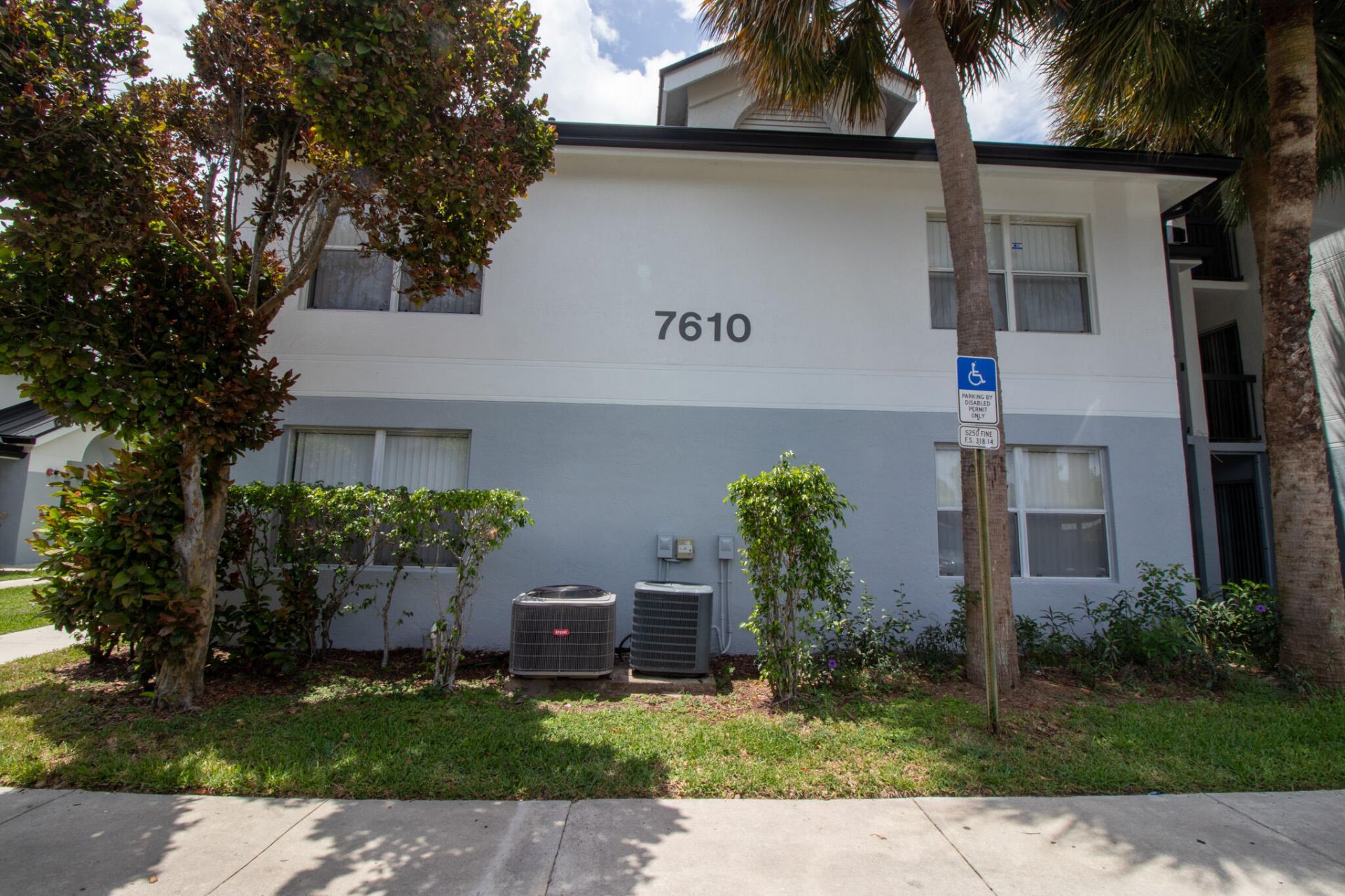 7610 Westwood Drive, Unit 102, Tamarac, FL 33321 Photo