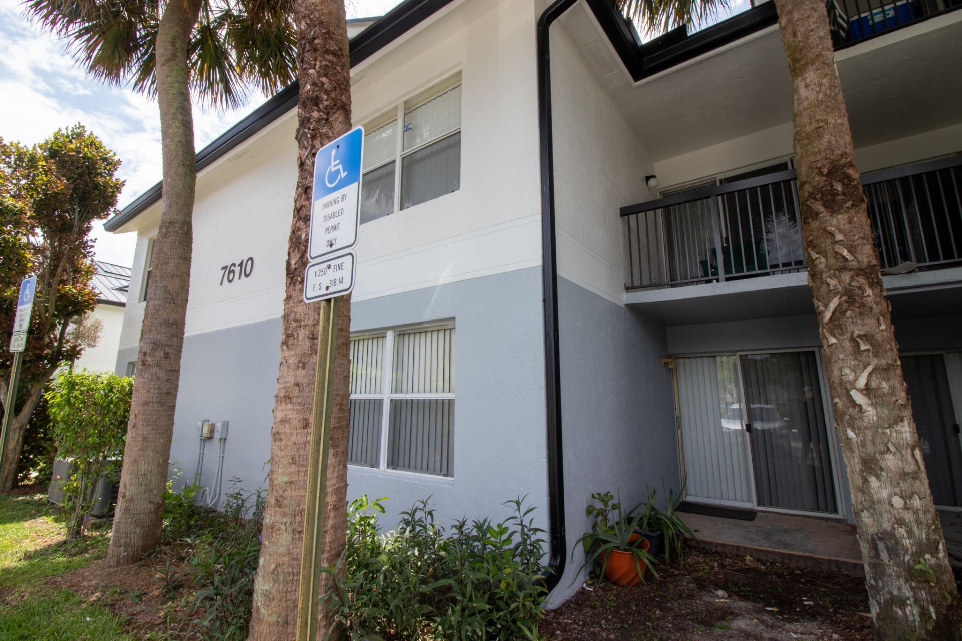 7610 Westwood Drive, Unit 102, Tamarac, FL 33321 Photo